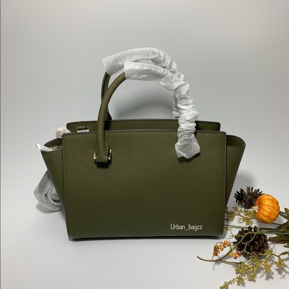 Michael Kors Selma Medium Top Zip Satchel - Picture 5 of 8